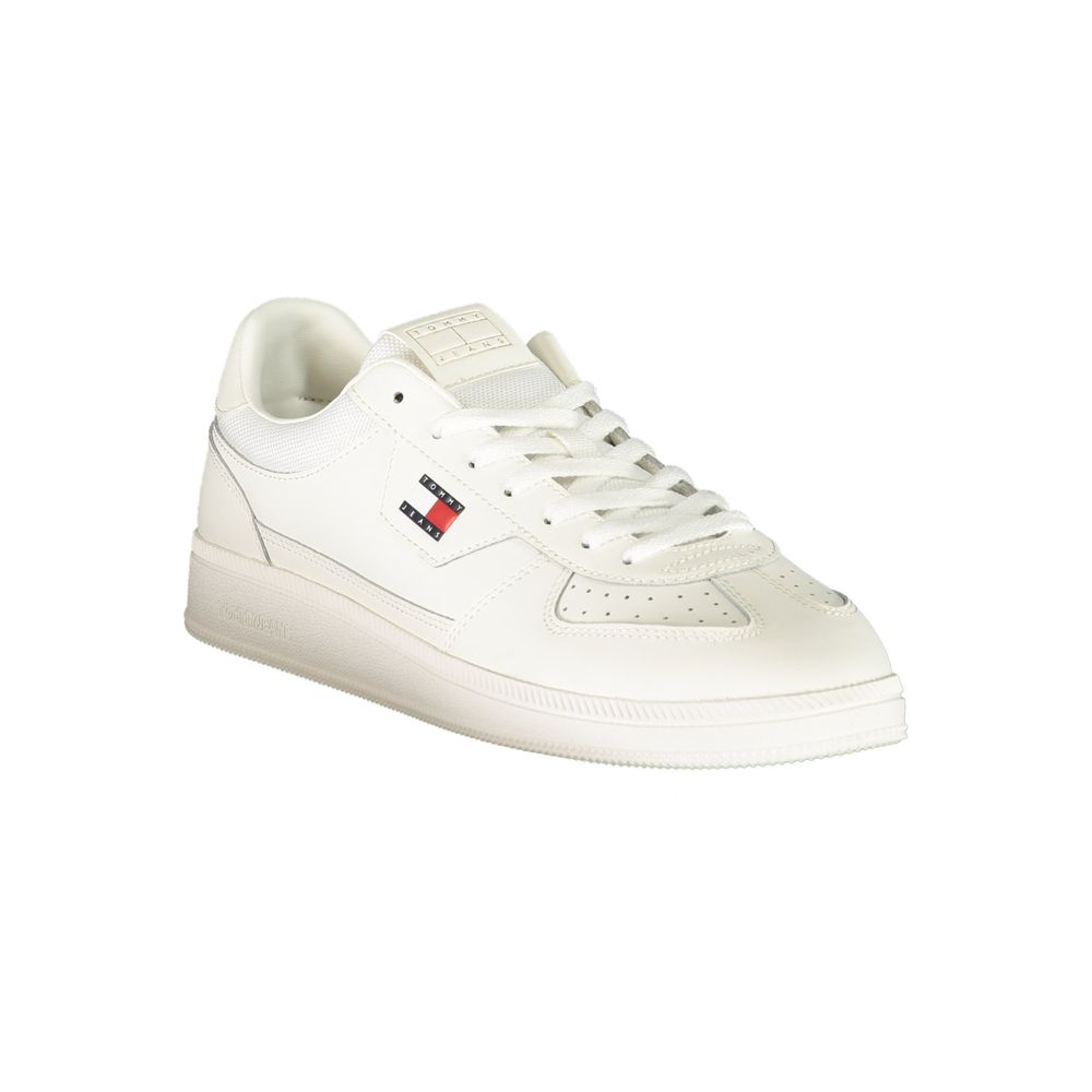 Athletic Sneakers Tommy Hilfiger men polyester white & print featuring a avant-garde Men's Athletic Polyester Sneakers design with a avant-garde athletic style for a refined finish.
