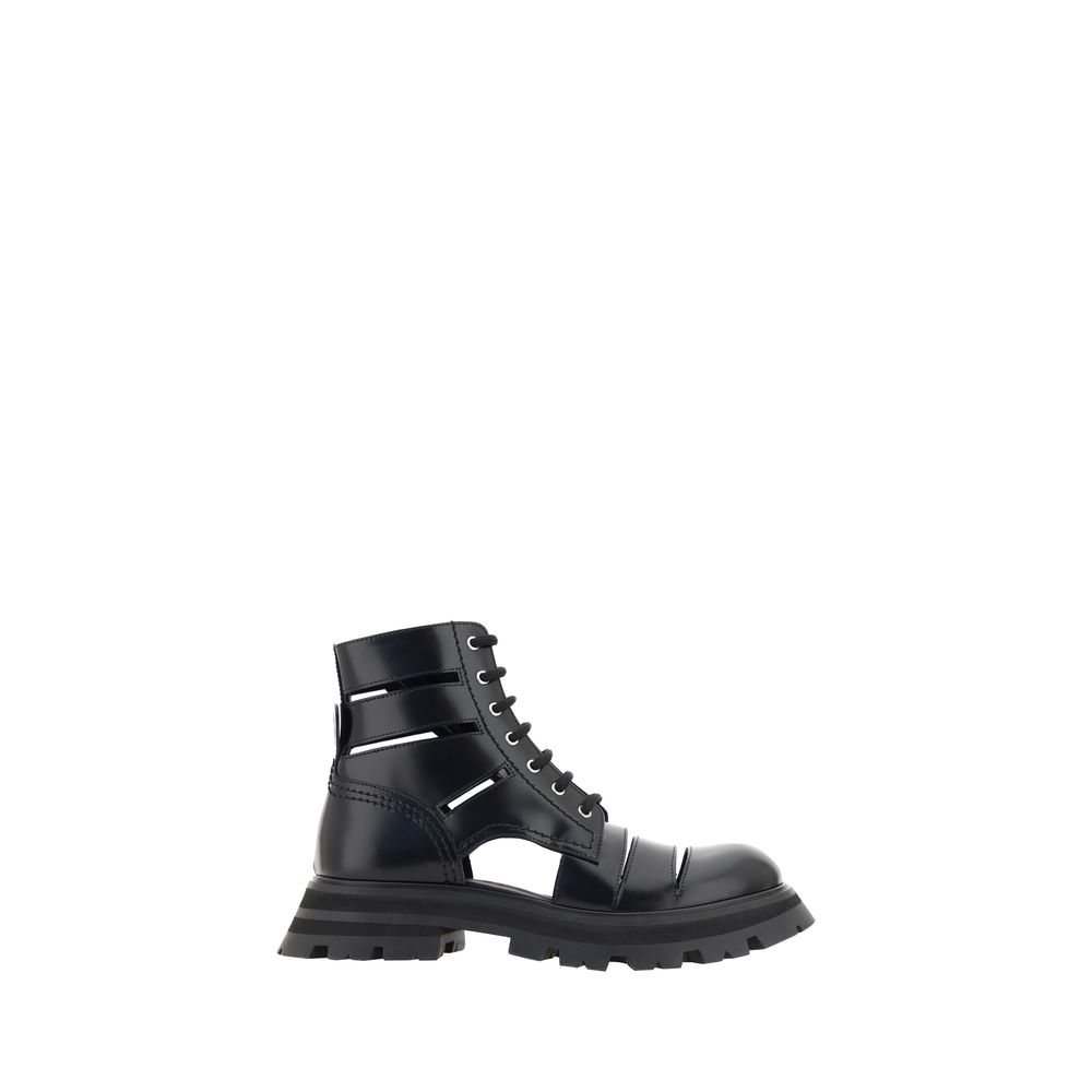 Lace-Up Ankle Combat Cut-Out Boots by Alexander McQueen for women in bos taurus calfskin leather black & patterned features an effortless chic silhouette from the Wander Women's Bos Taurus Calfskin Leather Lace-Up Ankle Combat Cut-Out Boots collection, showcasing a effortless chic and refined for an effortless chic look.