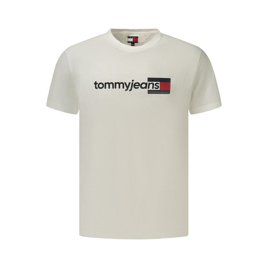 T-Shirt by Tommy Hilfiger for men in cotton white & print features an edgy silhouette, meticulously detailed with a sophisticated and crew neckline for a truly edgy finish.