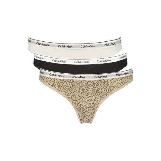 Underpants by Calvin Klein for women in cotton black, white, patterned & print showcases a sultry silhouette, offering a sultry fit from the Women's Cotton Underpants collection.