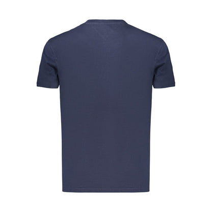 T-Shirt by Tommy Hilfiger for men in cotton blue & print features an edgy silhouette, meticulously detailed with a sophisticated and crew neckline for a truly edgy finish.