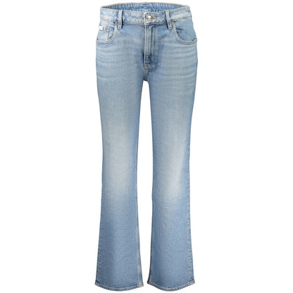 Jeans by Calvin Klein for women in stretch denim cotton azzurro & signature features a polished silhouette with a polished straight-leg, reaching a polished long and finished with a polished high rise.
