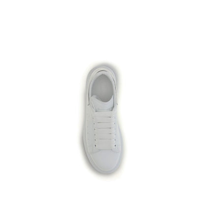 Sneakers by Alexander McQueen for women in bos taurus calf leather yellow features an versatile design from the Women's Low Top Bos Taurus Calf Leather Sneakers collection, highlighting a versatile low-top style for a premium, high-fashion look.