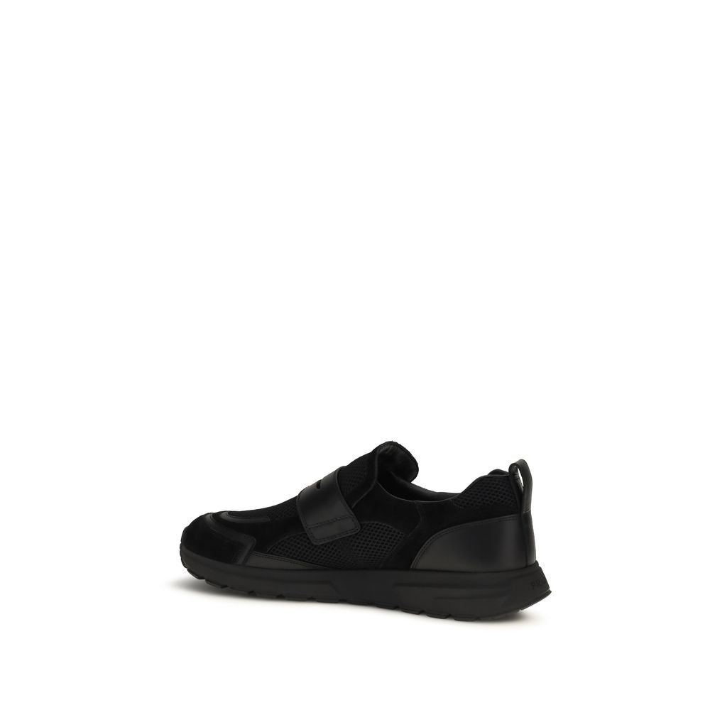 Athletic Sneakers Prada men bos taurus calf leather black featuring a avant-garde Men's Athletic Bos Taurus Calf Leather Sneakers design with a avant-garde athletic style for a refined finish.