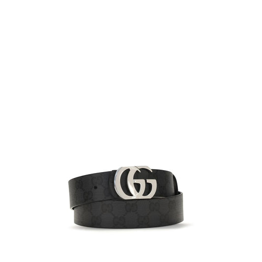 Belt by Gucci for men in bos taurus calf leather black & silver features a artisanal-chic design, artfully capturing the essence of the Gg Marmont Bos Taurus Calf Leather Belt with a artisanal-chic finish.