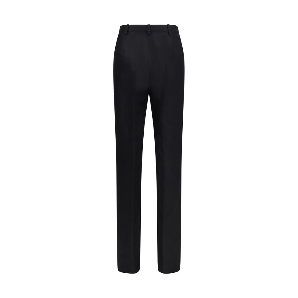 Trousers by Gucci for women in silk black features an on trend silhouette, showcasing a sophisticated regular-fit with a long and for an on trend finish.