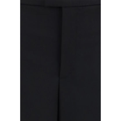 Casual Pants by Gucci for women in merino wool black features an sophisticated and relaxed-fit & oversized with a precise long, creating a sophisticated and sophisticated silhouette.
