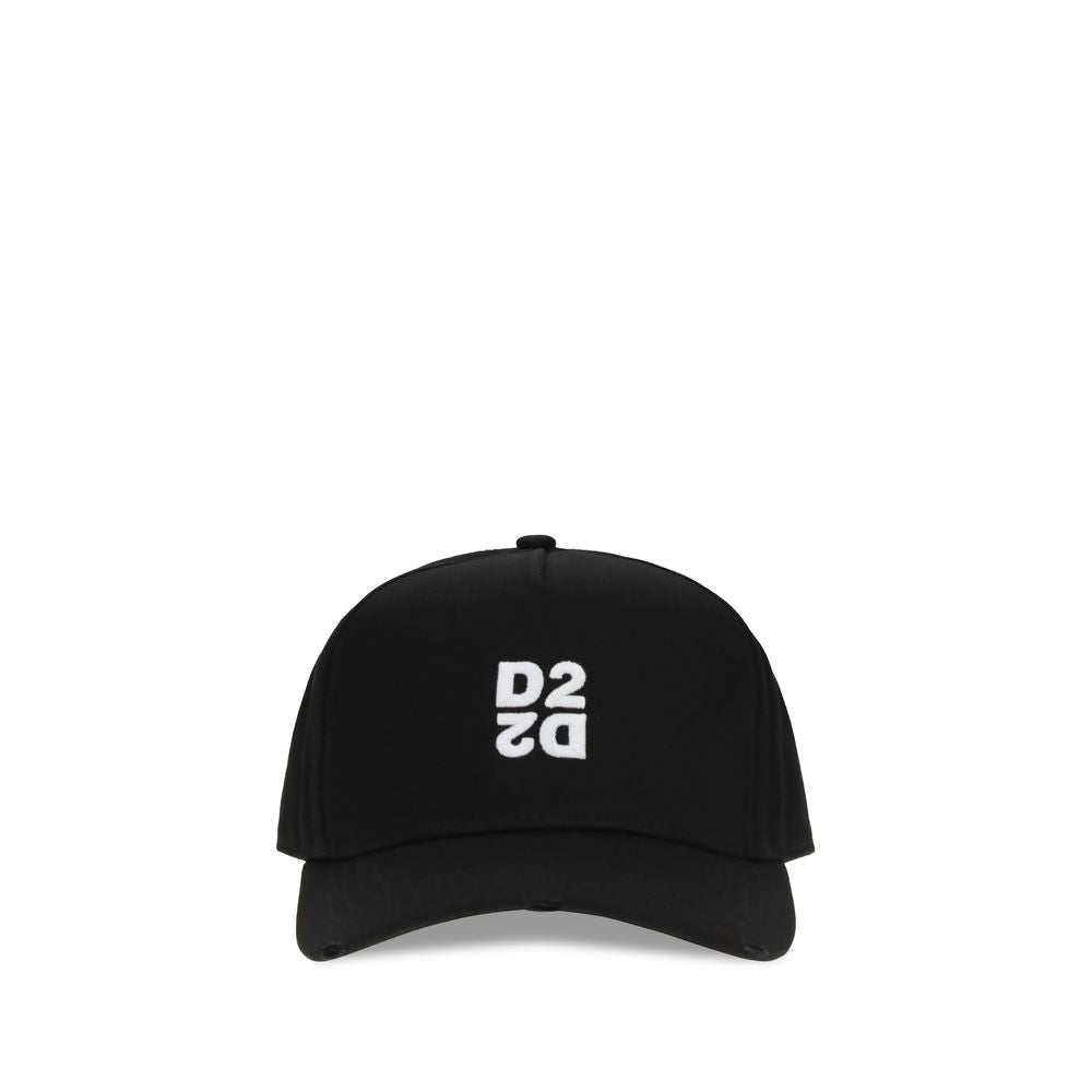 This Baseball Cap by Dsquared² for men in cotton black presents a distinguished silhouette, meticulously showcasing the signature aesthetic and high-end profile of the Cotton Baseball Cap.