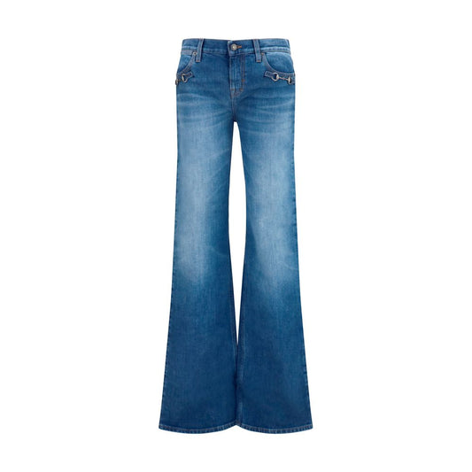 Jeans by Gucci for women in stretch denim cotton blue features an sophisticated low rise and flared & slim with a precise long, creating a sophisticated and sophisticated silhouette.