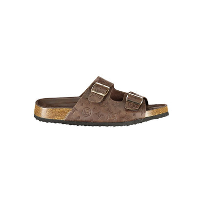 Flat Sandals by Laura Biagiotti for women in polyurethane brown showcases a sculptural silhouette as Women's Polyurethane Flat Sandals, defined by a sculptural flat and sculptural for a sculptural look.