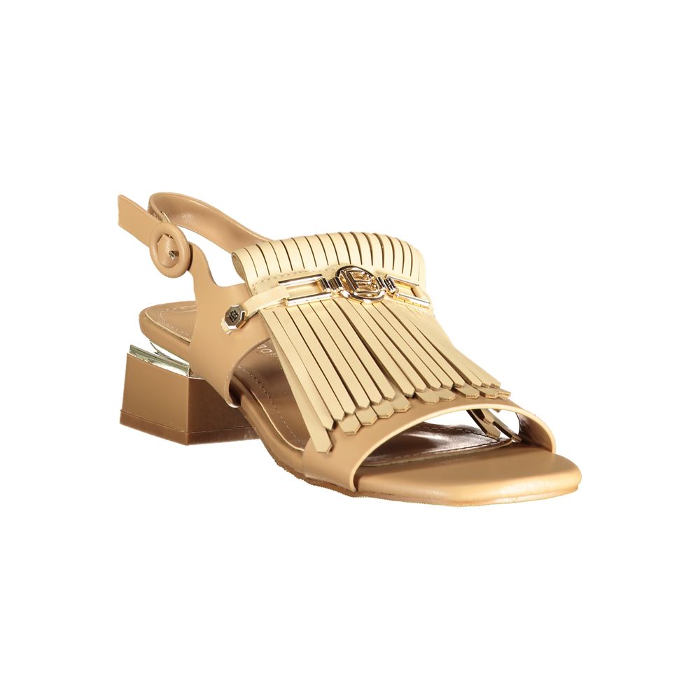 Low-Heel Ankle Strap Sandals by Laura Biagiotti for women in polyurethane beige presents a sculptural silhouette, showcasing the Women's Polyurethane Low-Heel Ankle Strap Sandals design with a sculptural 3-cm-heel low-heel and for a premium look.