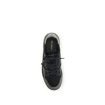 Sneakers by Axel Arigato for men in bos taurus suede calf leather black features an fashionable silhouette, showcasing the premium Men's Low Top Tennis Bos Taurus Suede Calf Leather Sneakers in a fashionable low-top tennis style that offers a fashionable finish for refined style.