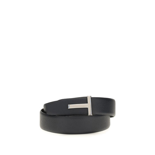Belt by Tom Ford for men in bos taurus calfskin leather black & monogram features a versatile silhouette, artfully showcasing the versatile design of the The Monogram Bos Taurus Calfskin Leather Belt for a sophisticated, premium finish.