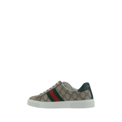 Sneakers by Gucci for women in polyester polyethylene polyurethane leather & cotton multicolor, jacquard & monogram features a chic design, perfectly showcasing the chic low-top style of this Gg Women's Low Top Polyester Polyethylene Polyurethane Leather & Cotton Sneakers.