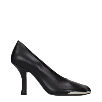 High-Heel Pumps Heels by Burberry for women in leather black features an effortlessly chic silhouette from the Women's Leather High-Heel Pumps Heels collection, showcasing a high-heel and effortlessly chic for a effortlessly chic look.
