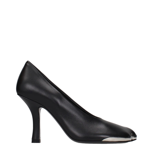 High-Heel Pumps Heels by Burberry for women in leather black features an effortlessly chic silhouette from the Women's Leather High-Heel Pumps Heels collection, showcasing a high-heel and effortlessly chic for a effortlessly chic look.