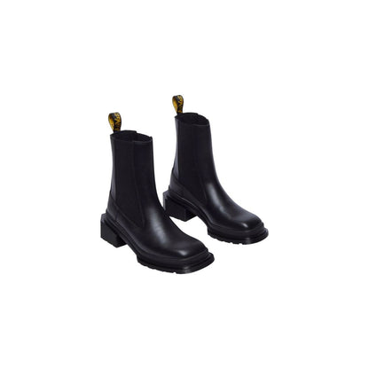 Ankle Chelsea Boots by Dr. Martens for women in leather black features an dynamic silhouette, showcasing the dynamic Women's Leather Ankle Chelsea Boots design with its distinctive and elegant .