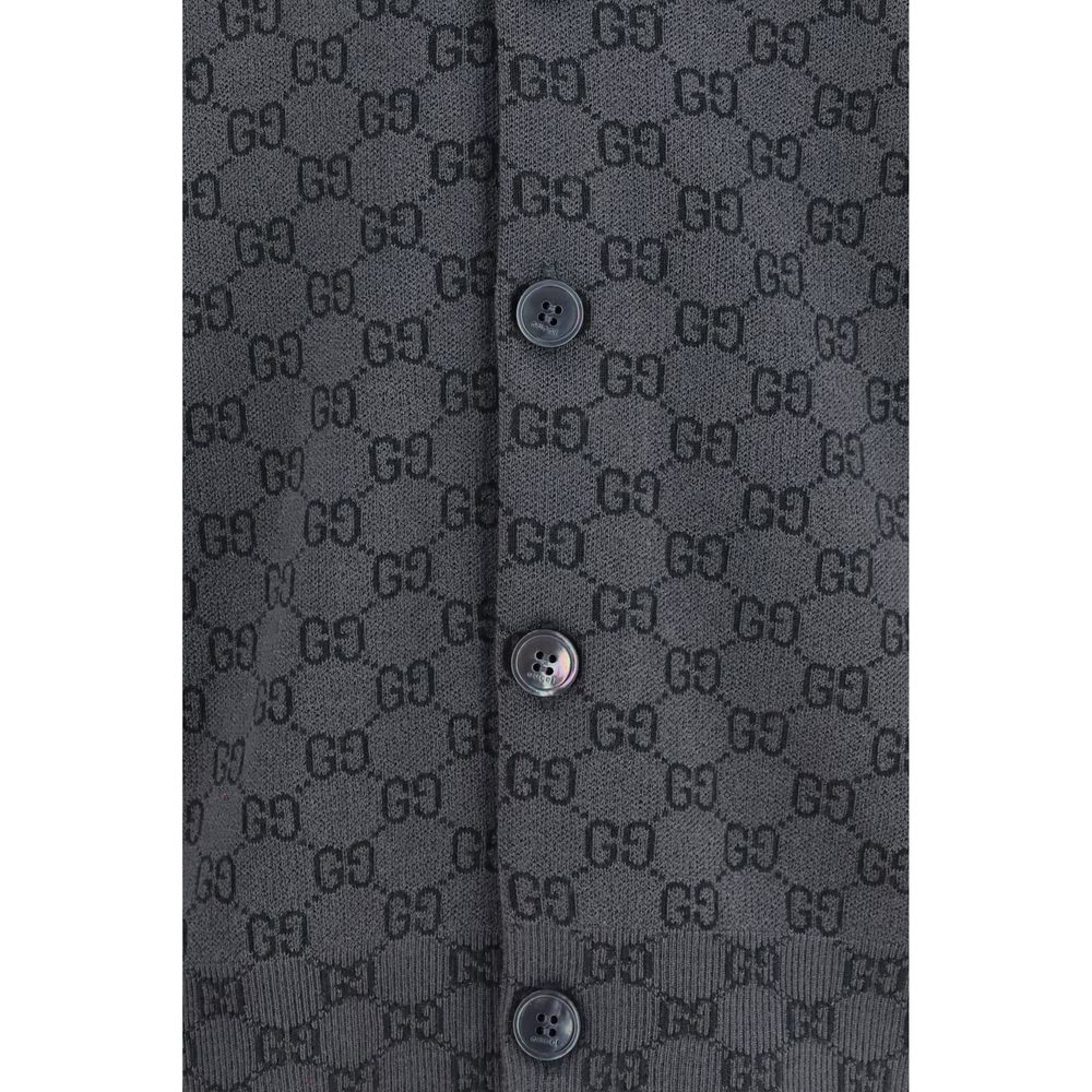 Cardigan by Gucci for men in wool & silk gray & print showcases a luxurious silhouette, meticulously detailed with a sophisticated and for a refined finish.