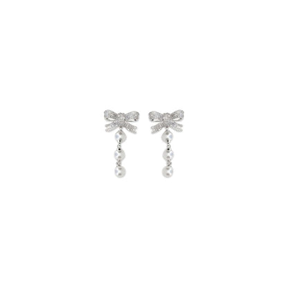 Self-Portrait Women's Drop Stud Silver Brass Pearls & Crystal Earrings - Pearl Silver