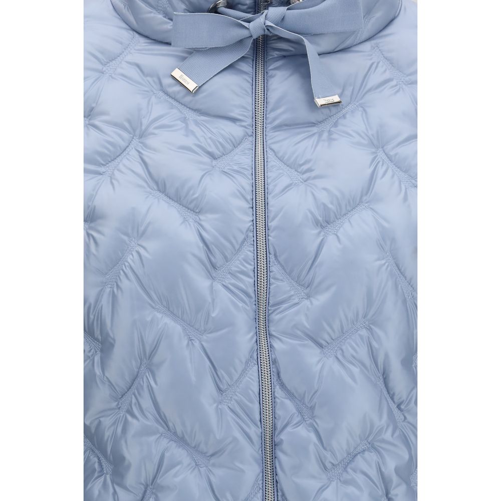 Puffer Jacket by Herno for women in polyester & goose-down blue showcases a bohemian silhouette, artfully detailed with a bohemian and signature pockets & insulated for a truly bohemian finish.