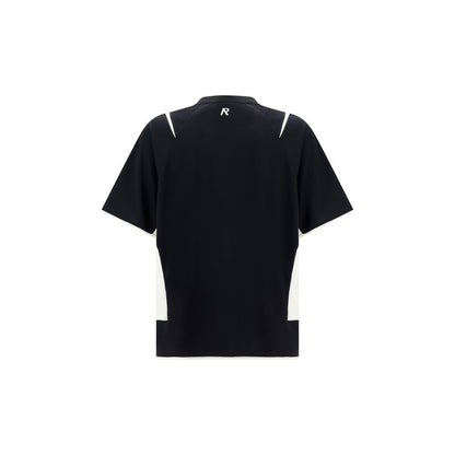 Activewear T-Shirt by Represent for men in polyester black features an ergonomic design with , highlighting a ergonomic length and ergonomic crew neckline for a high-performance look.
