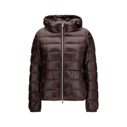 This Hooded Puffer Jacket by Herno for women in polyamide & goose-down brown & gold exhibits a edgy silhouette, meticulously detailed with functional pockets, hooded & insulated and a edgy hooded neckline for a edgy finish.