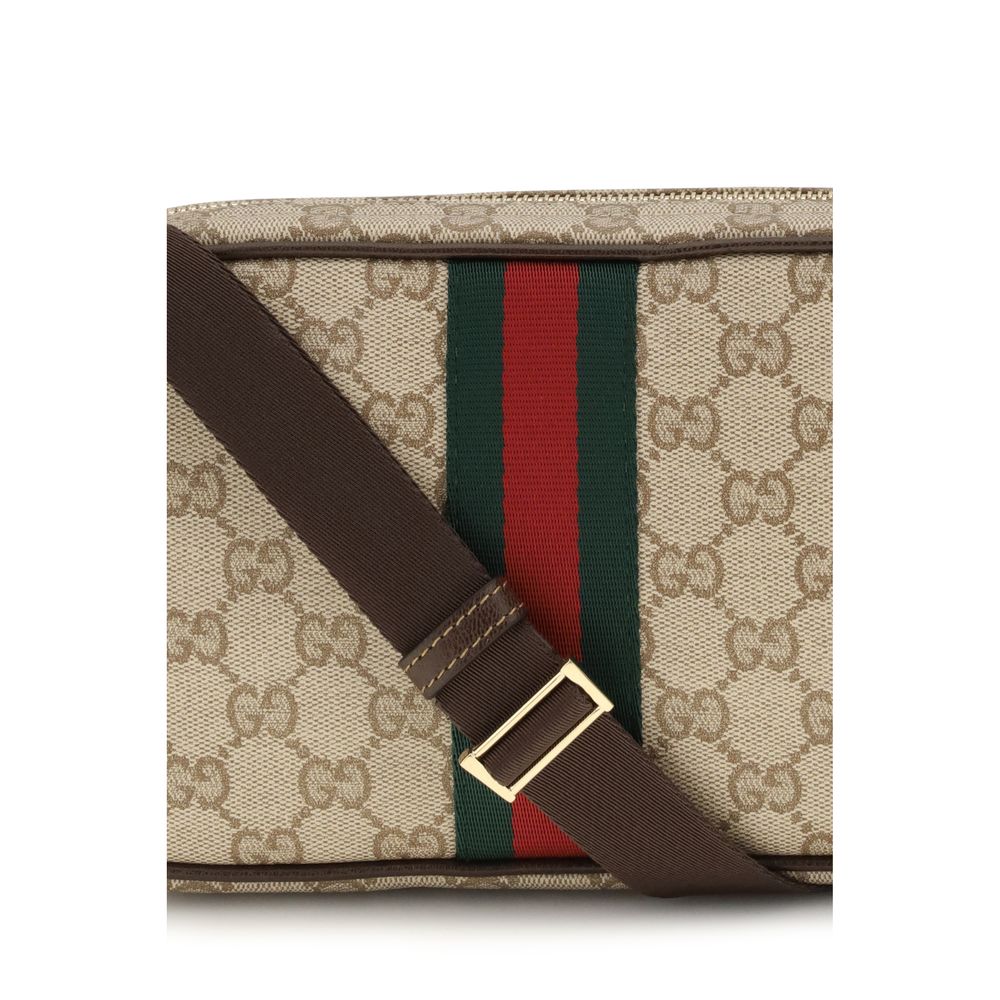 Shoulder Bag by Gucci for men in raffia & nylon beige, green, red & striped presents a versatile silhouette, showcasing a secure zipper and versatile cardholder with versatile shoulder-strap & adjustable-strap for a sophisticated look.