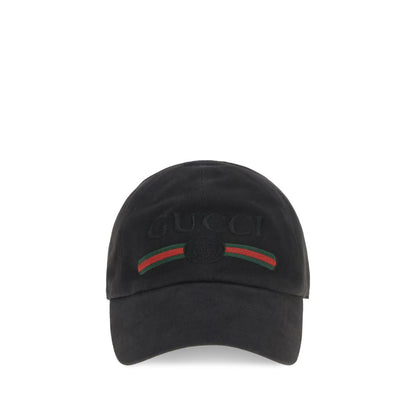 Baseball Cap by Gucci for men in cotton black & signature presents a distinguished silhouette from the Gg Cotton Baseball Cap collection, showcasing a distinguished finish with refined distinguished details.