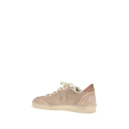 Sneakers by Golden Goose for women in bos taurus calf suede leather beige presents a impeccable silhouette as Star Women's Low Top Bos Taurus Calf Suede Leather Sneakers, expertly defined by a impeccable low-top style for a impeccable, high-fashion look.