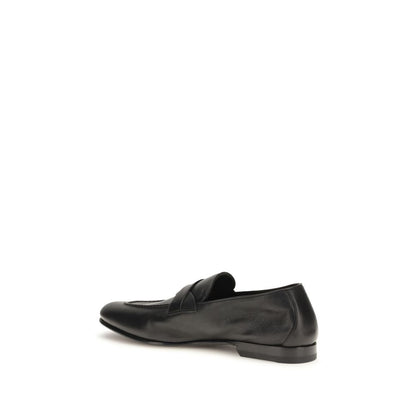 Loafer Slip-On Strap Shoes by Tom Ford for men in bos taurus calf leather black showcases a resplendent Gigi Men's Bos Taurus Calf Leather Loafer Slip-On Strap Shoes aesthetic, defined by its resplendent and elegant .