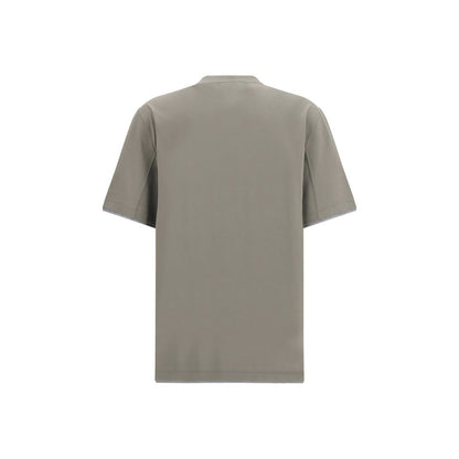 T-Shirt by Brunello Cucinelli for men in cotton bicolour & patterned showcases a fashionable silhouette, elegantly detailed with a fashionable and for a sophisticated, high-fashion look.