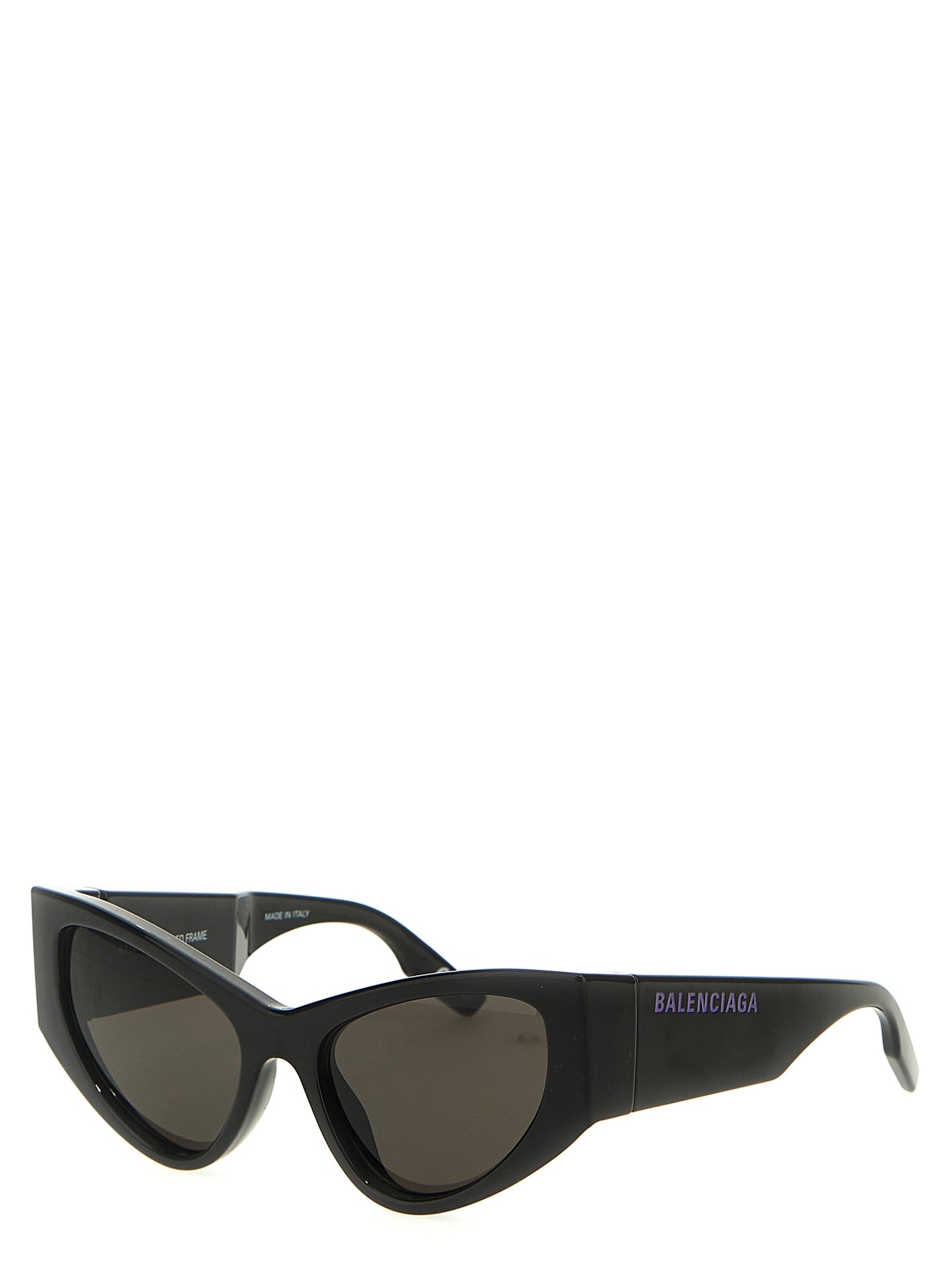 Sunglasses by Balenciaga for women in nylon & viscose black features an effortlessly chic with black coloured frame detailing and for a effortlessly chic aesthetic.