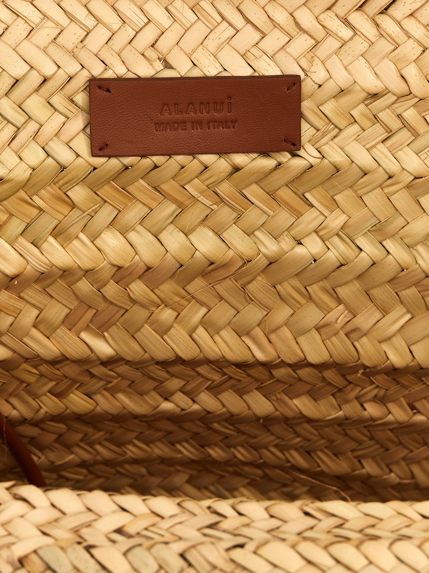 Clutch Handbag by Alanui for women in lana wool blend brown presents a ornamental silhouette, showcasing a secure , ample , and versatile handle for a ornamental finish.