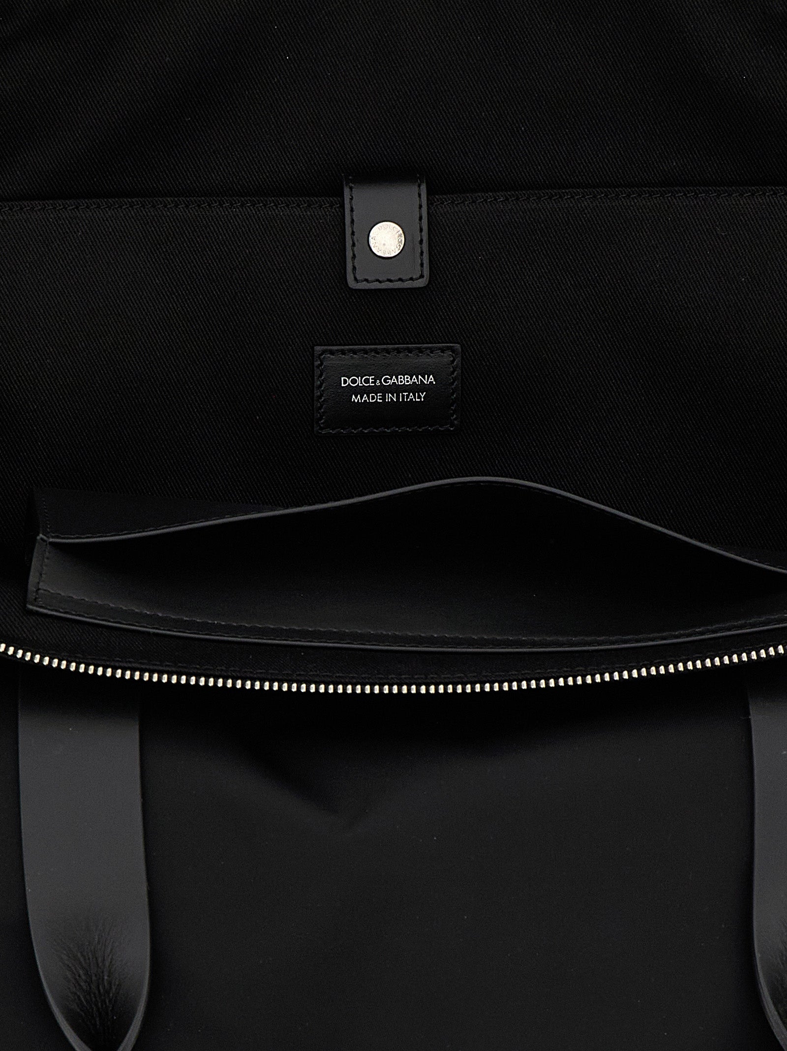 Medium Shopper Tote Bag by Dolce & Gabbana for men in leather & nylon black features an jet-set-ready silhouette, showcasing the Leather Nylon Medium Shopper Tote Bag design with a secure zipper, ample , and versatile handle.