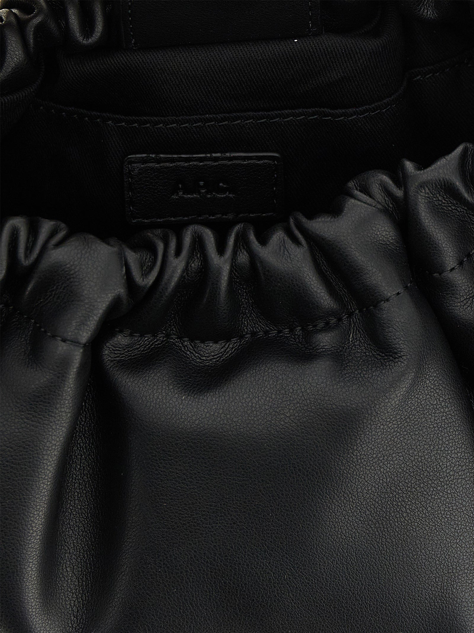 Shoulder Bag by A.P.C. for women in leather cotton polyethylene black & hooped features a effortless sophistication silhouette, secured by a magnetic with ample and versatile shoulder-strap, adjustable-strap & handle for a effortless sophistication finish.