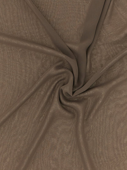 Scarf by Peserico for women in polyester brown presents a cosy silhouette, artfully capturing the sophisticated design and premium aesthetic of the Polyester Scarf.