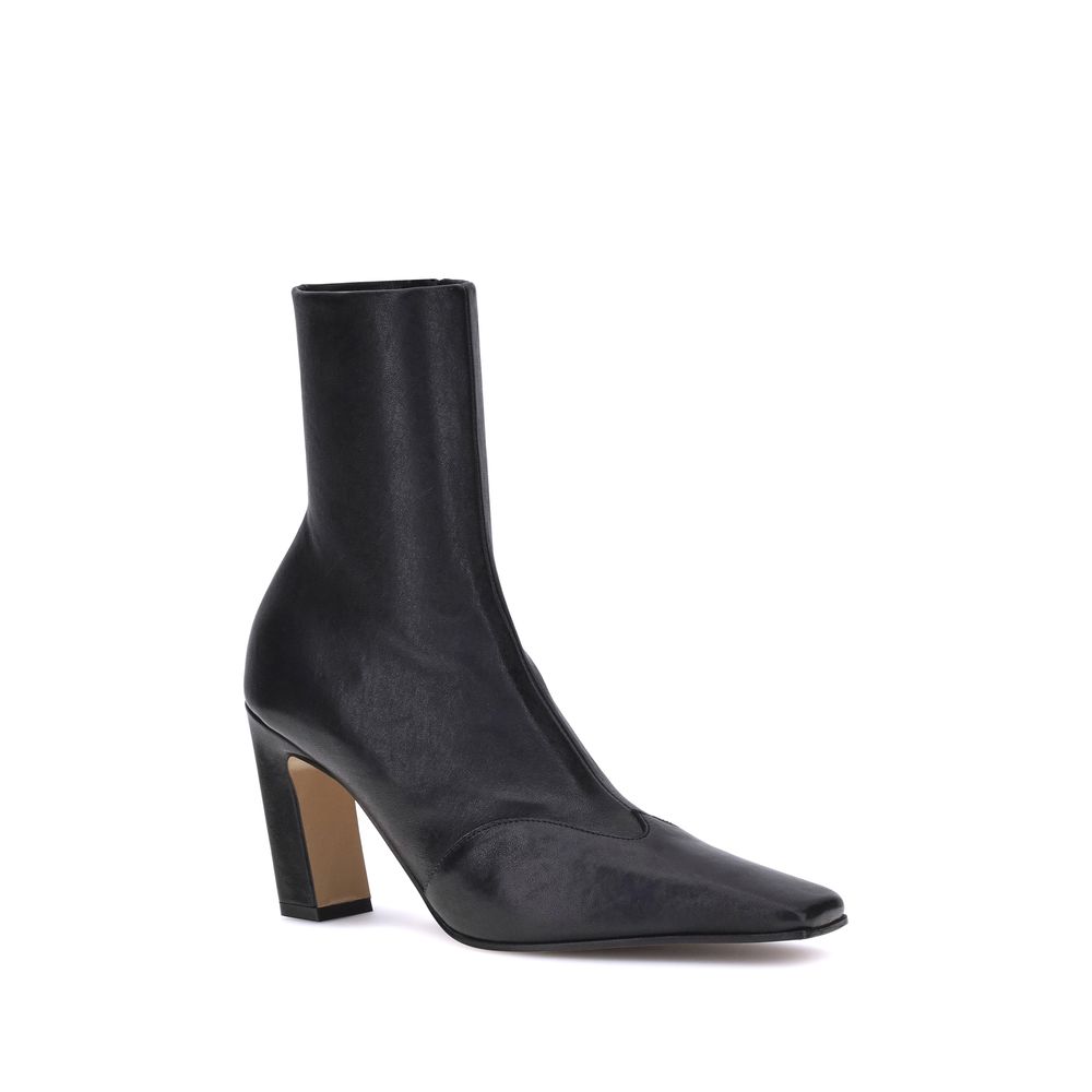 Geometric Ankle Boots by Khaite for women in bos taurus calf leather black features an high-performance silhouette, showcasing the sophisticated design of the Women's Bos Taurus Calf Leather Geometric Ankle Boots with a geometric-heel and a refined .