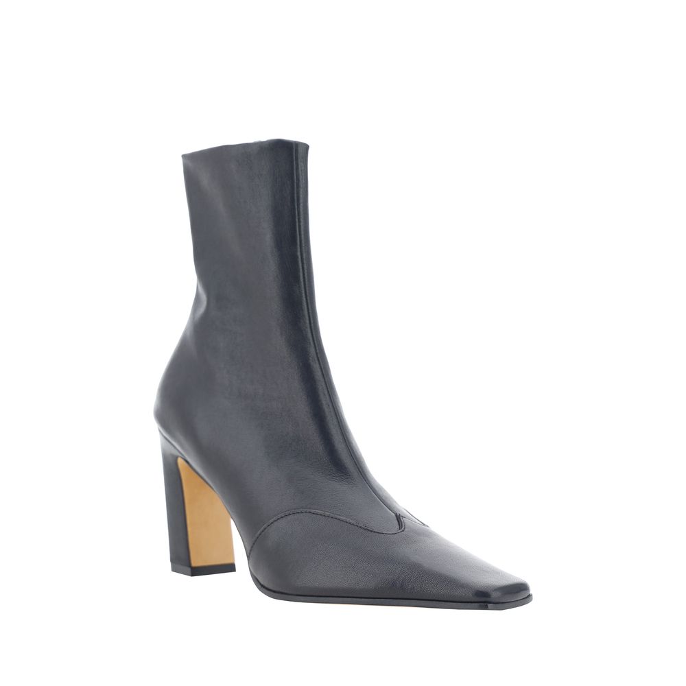 Geometric Ankle Boots by Khaite for women in bos taurus calf leather black showcases a ergonomic silhouette from the Women's Bos Taurus Calf Leather Geometric Ankle Boots collection, featuring a ergonomic geometric-heel and a ergonomic .