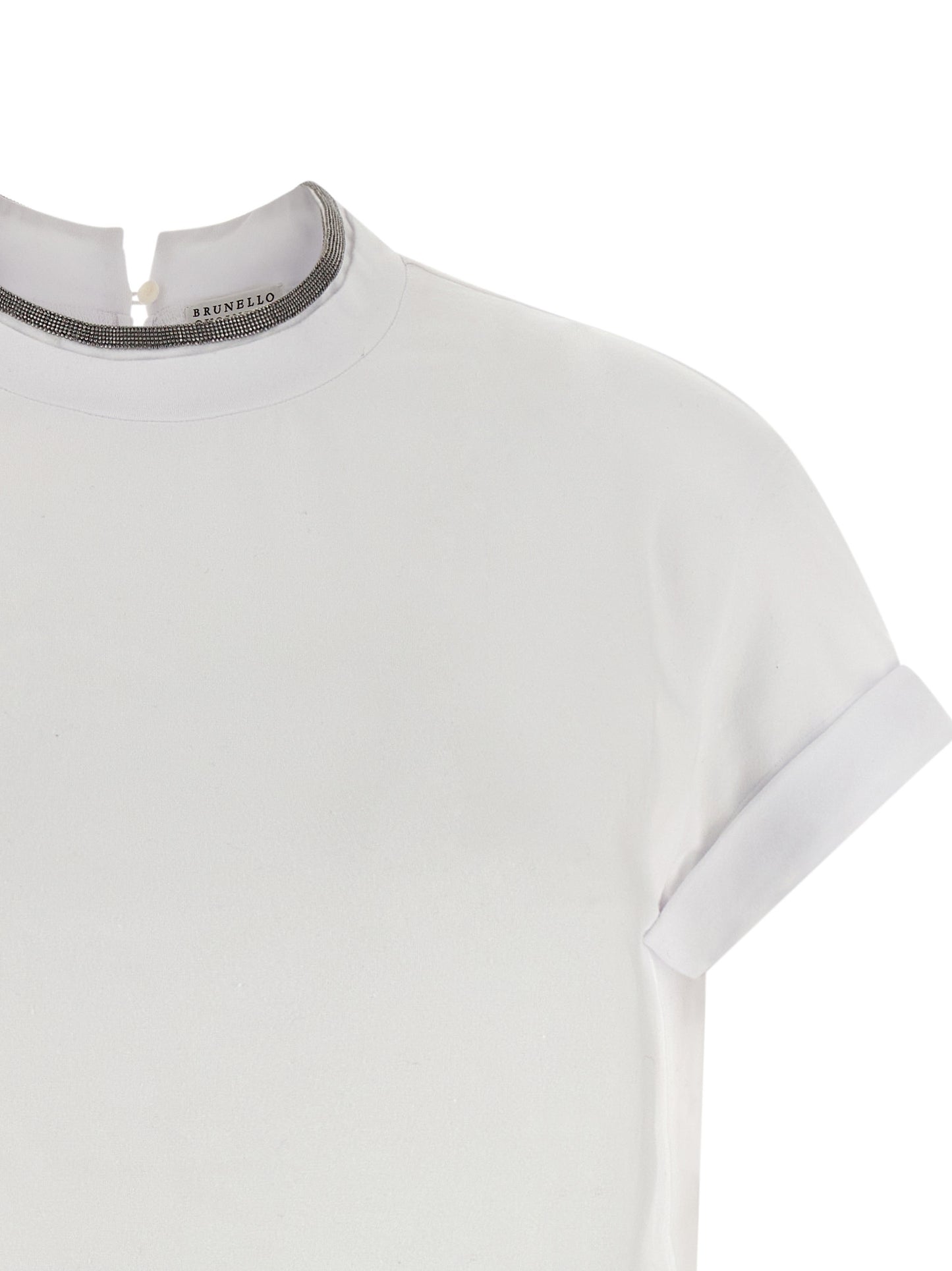 T-Shirt by Brunello Cucinelli for women in stretch cotton white showcases a dramatic silhouette, elegantly detailed with a dramatic and for a truly dramatic finish.