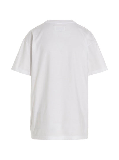 T-Shirt by Maison Margiela for women in cotton white & print showcases a dramatic silhouette, elegantly detailed with a dramatic and for a truly dramatic finish.