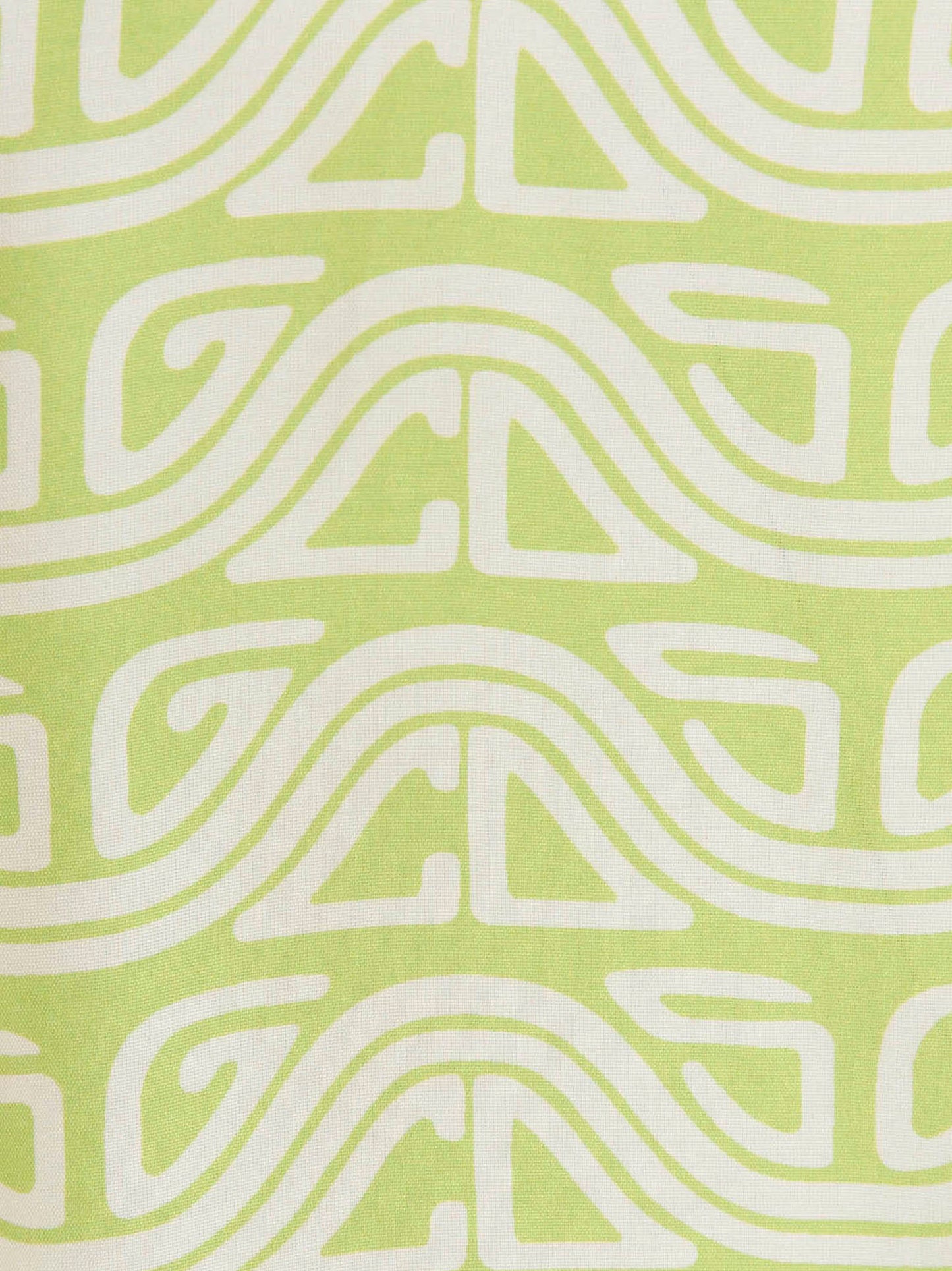 Shirt by GCDS for men in viscose bicolour, green & print features an polished silhouette, showcasing a sophisticated and detail for a truly polished finish.