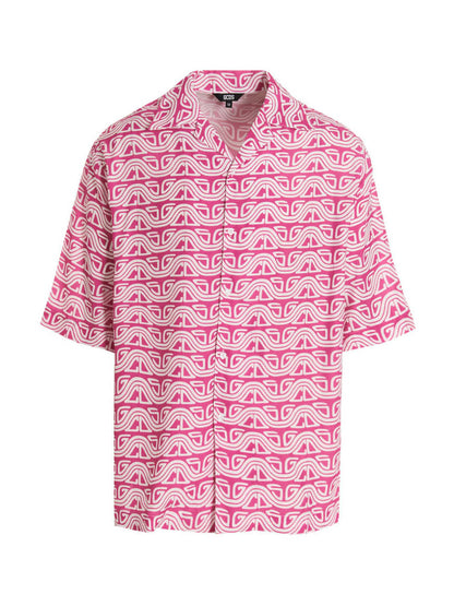 Shirt by GCDS for men in viscose fuchsia & print showcases a sleek silhouette, elegantly detailed with a sleek and short-sleeve for a sleek finish.