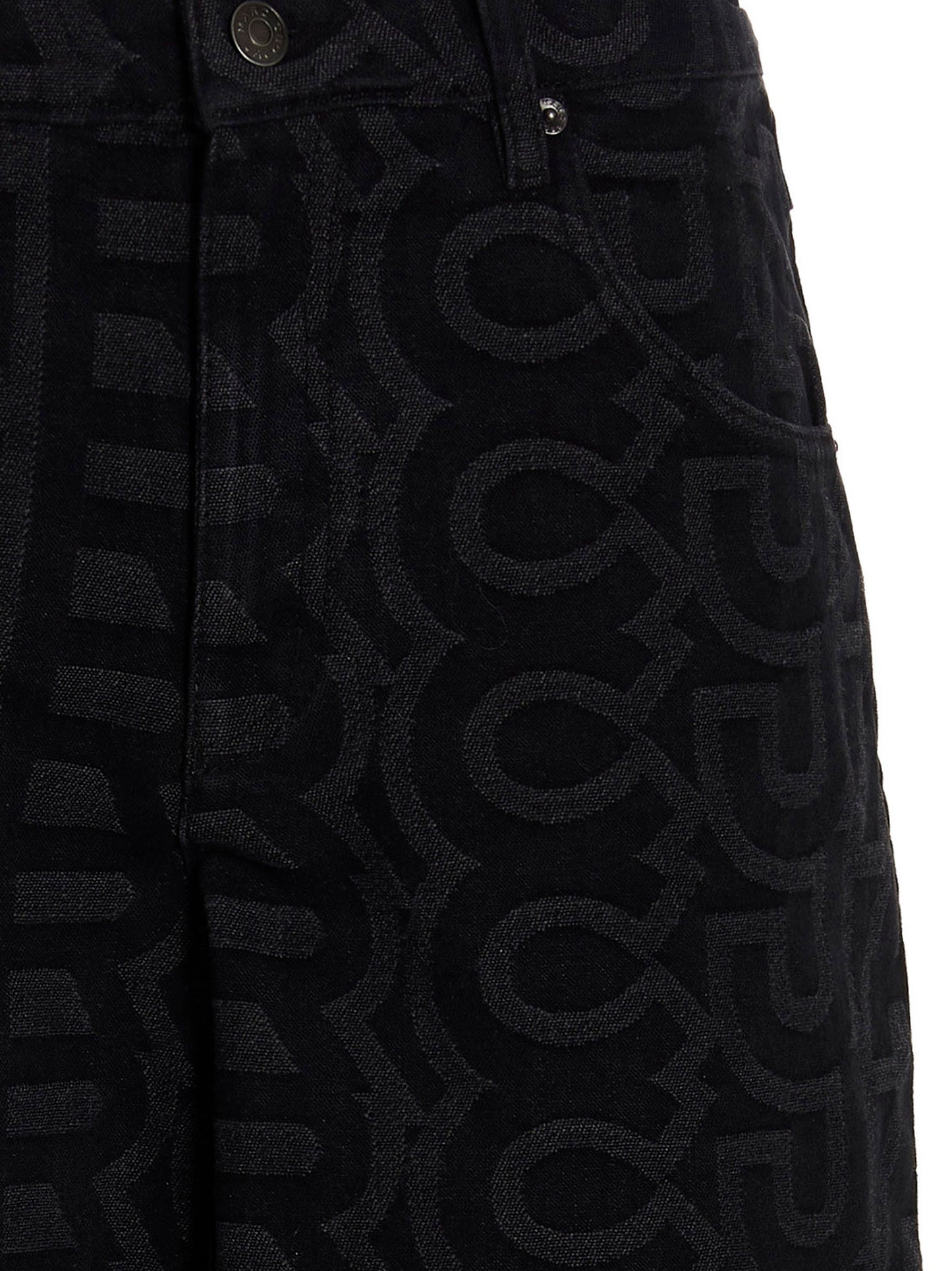 Jeans by Marc Jacobs for women in polyester cotton denim black, patterned & monogram features an sartorial and long with a cut for a sartorial finish.