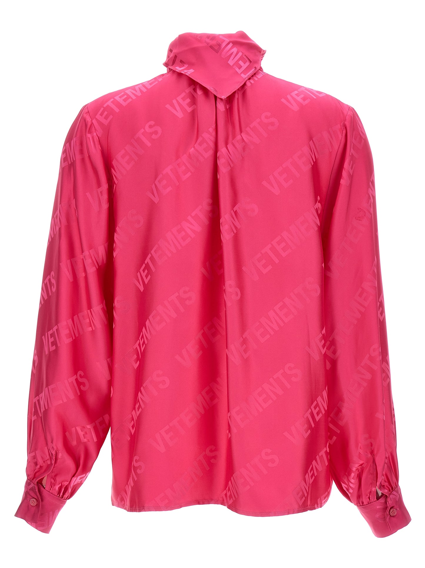 Blouse by Vetements for women in viscose fuchsia, jacquard & monogram features an architectural silhouette with a refined and elegant for a architectural look.