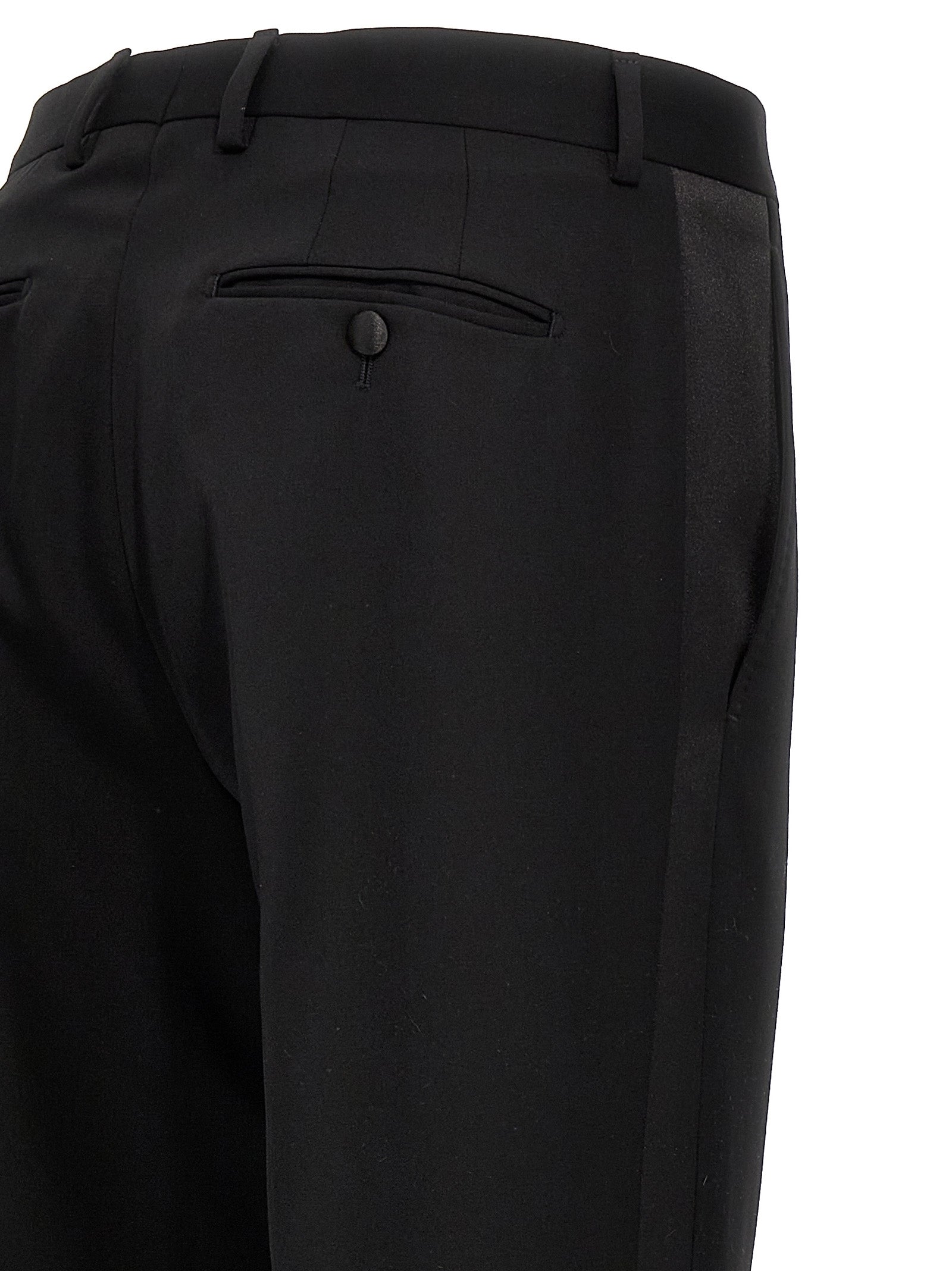 Trousers by Lanvin for men in satin wool black features an sartorial silhouette, showcasing a precise and long with a sartorial for a refined look.