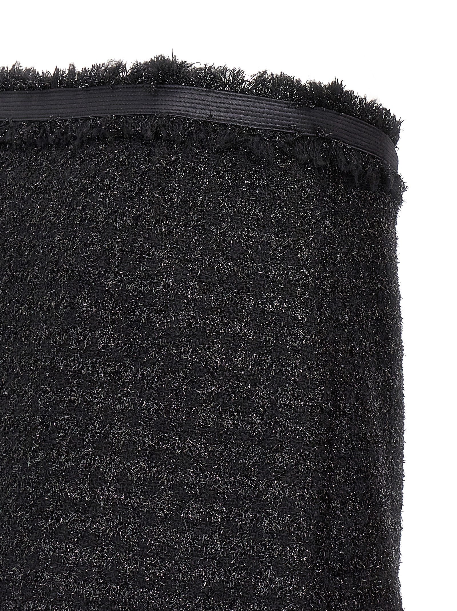 Skirt by Versace for women in polyamide lurex & virgin wool black features an relaxed-yet-refined silhouette that elegantly showcases the Medusa Women's Polyamide Lurex & Virgin Wool Long Skirt design and sophisticated long.