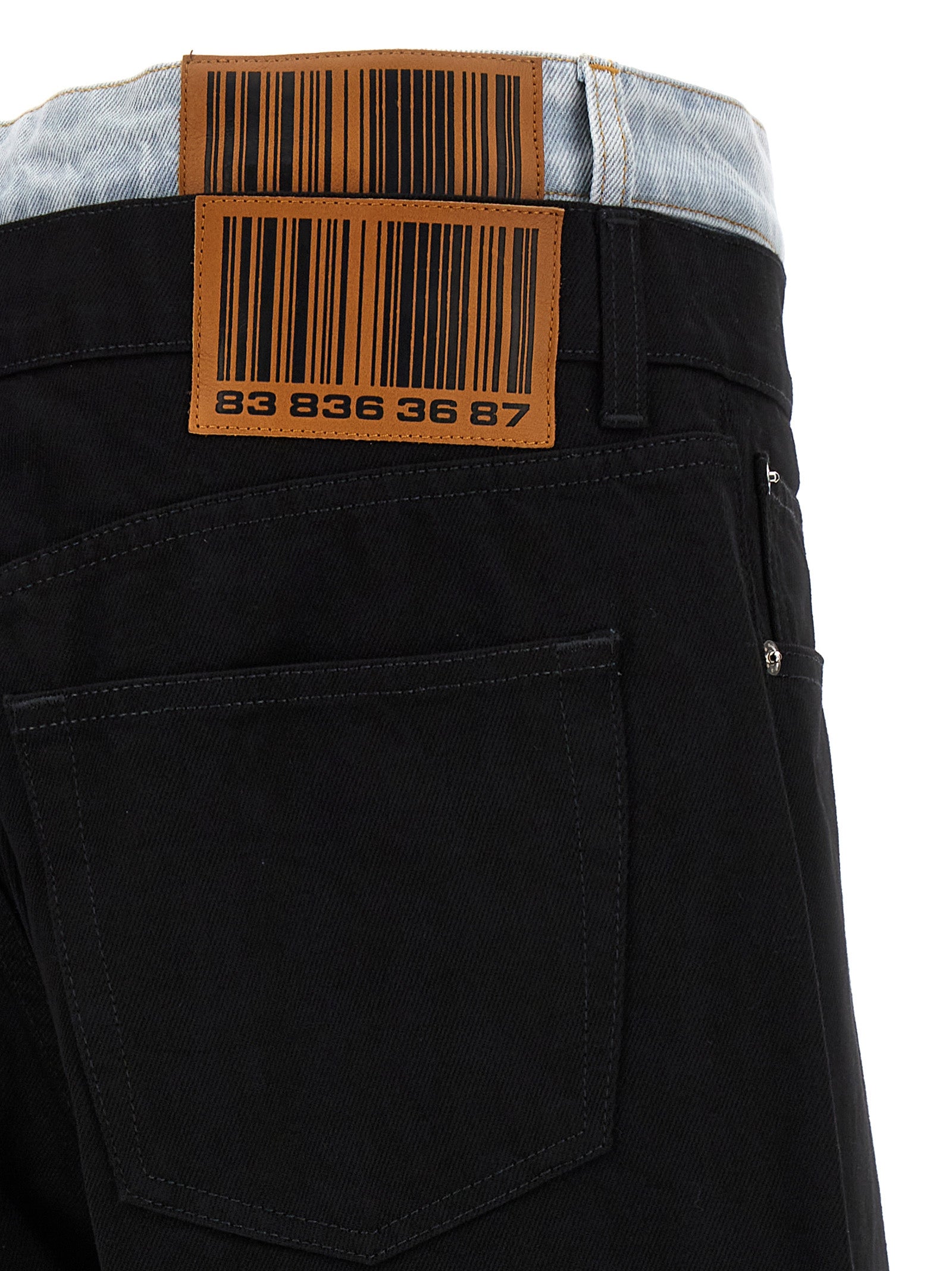 Jeans by VTMNTS for men in denim cotton black features an sartorial straight-leg and long with a cut for a sartorial finish.