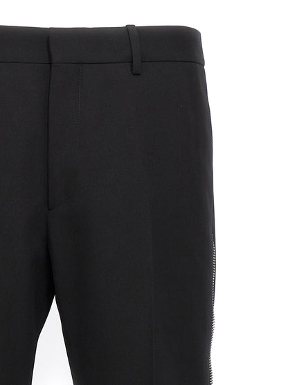Trousers by Off-White for men in virgin wool black & white features an sartorial silhouette, showcasing a precise and long with a sartorial for a refined look.