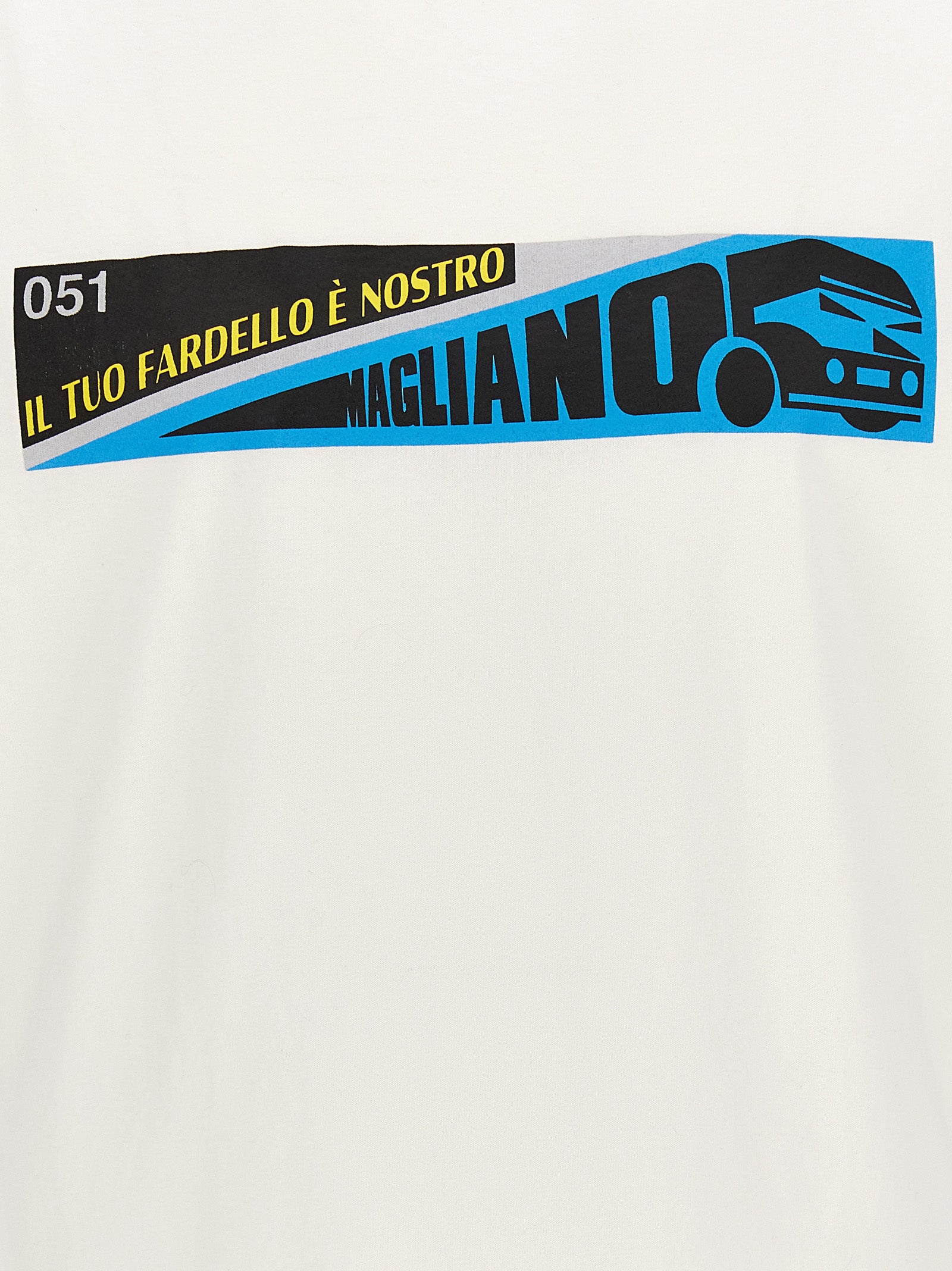 T-Shirt by Magliano for men in cotton white & print showcases a fashionable silhouette, elegantly detailed with a fashionable and for a sophisticated, high-fashion look.