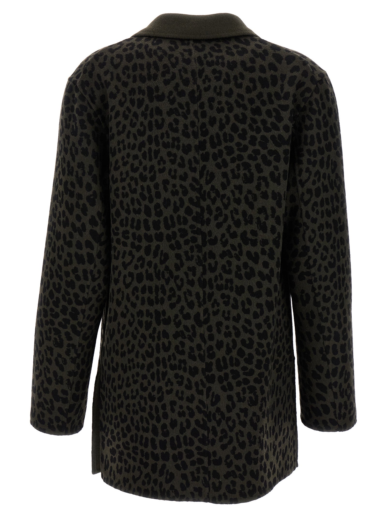 Blazer by P.A.R.O.S.H. for women in wool bicolour, animal, green, patterned & print features an stylish silhouette, showcasing a sophisticated and stylish for a truly stylish finish.